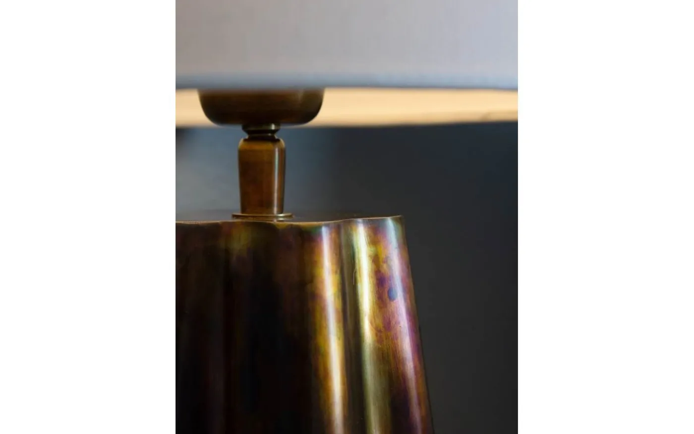 Aira Lampfot 34cm Oljad Mässing