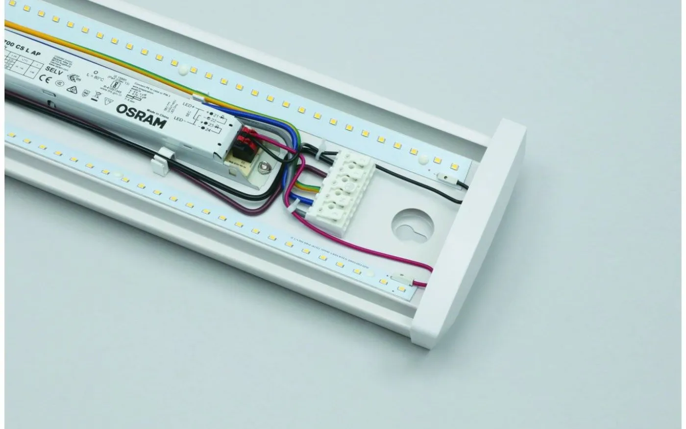 Ajax LED-Armatur Sensor 150cm 9100lm 70W 4000K IP44