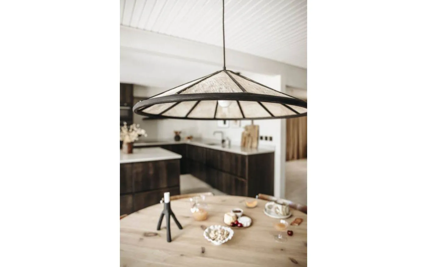 Akira Taklampa 70cm Svart/Natur