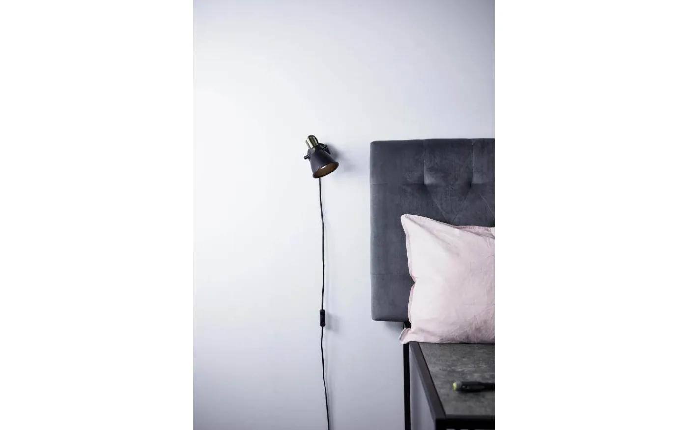 Alton Vägglampa Svart