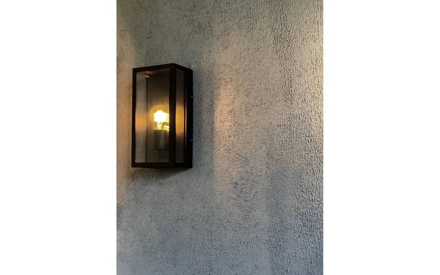 Arendal Vägglampa Svart IP44