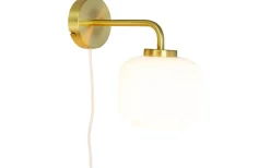 Arp Vägglampa Opal/Mässing