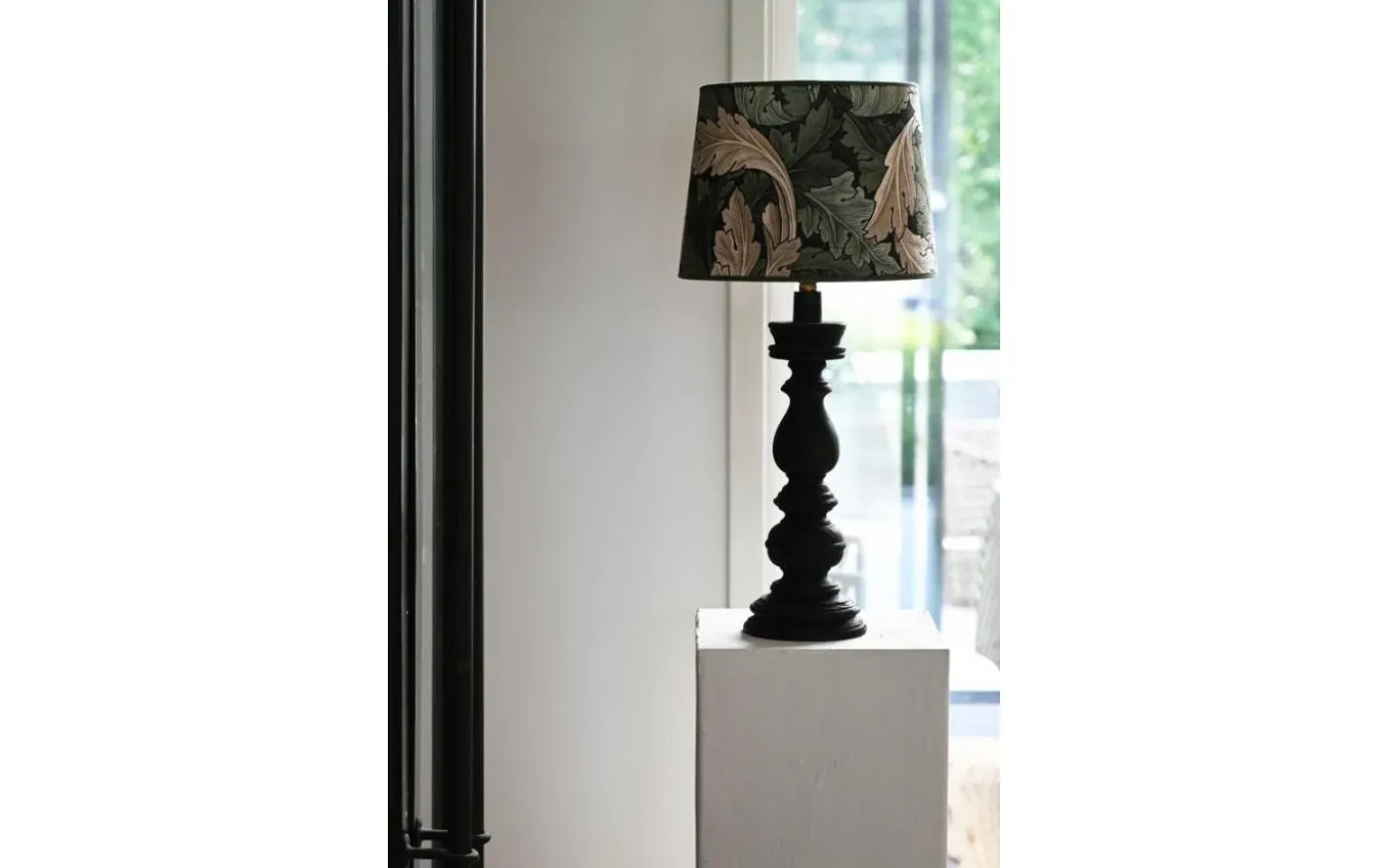 Ashford Lampfot 48cm Antik Svart