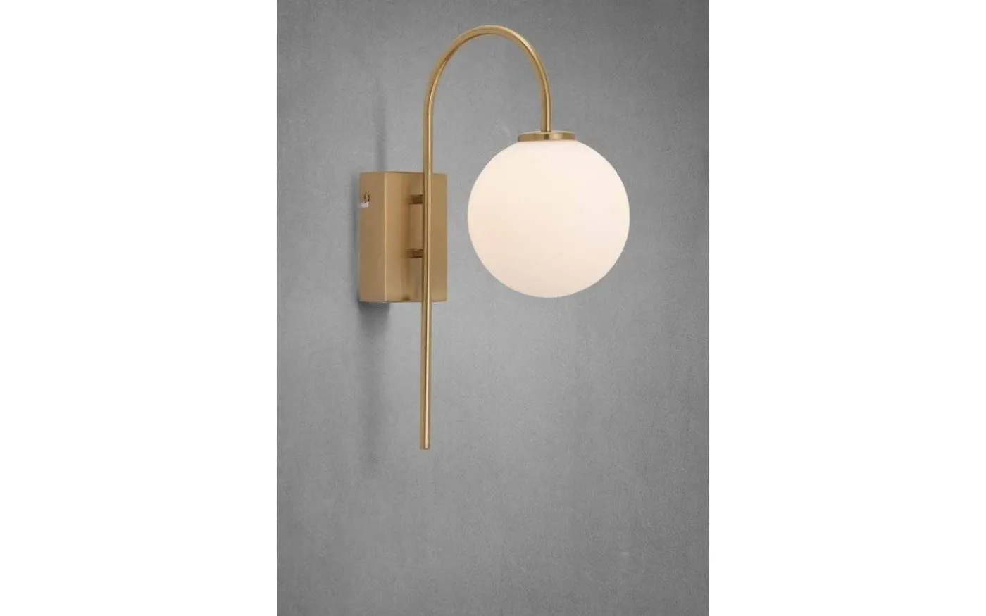 Ballon Vägglampa Mässing
