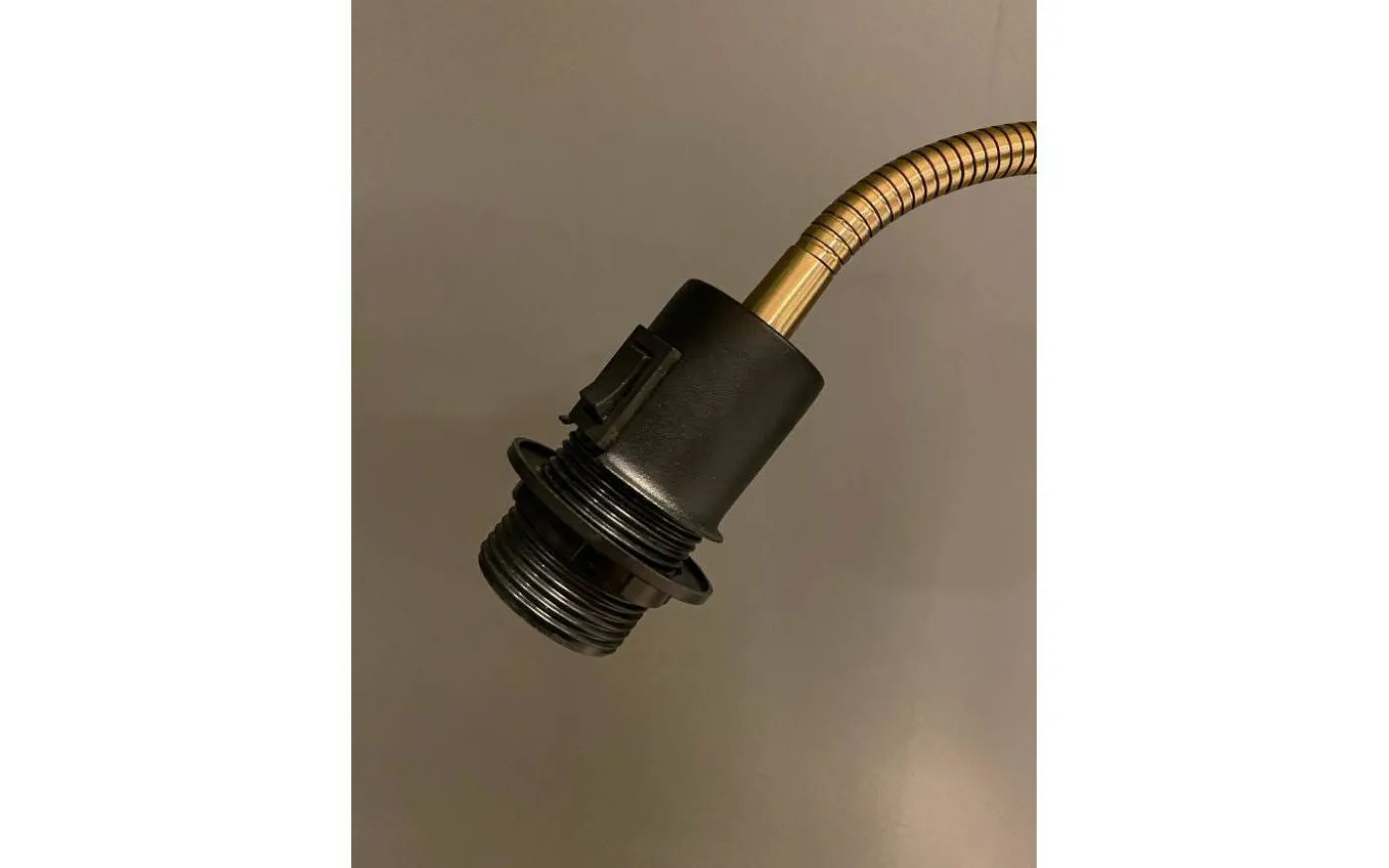 Ljusdal Golvfot 140cm 2L Svart/Matt Mässing Ex. Lampskärmar