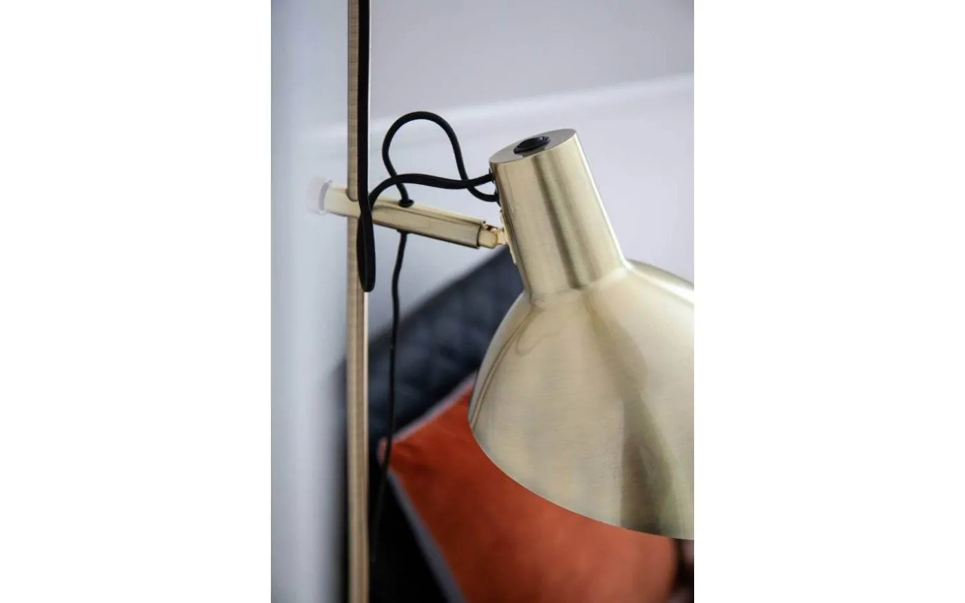Metropole Golvlampa 2L 150cm Antikmässing