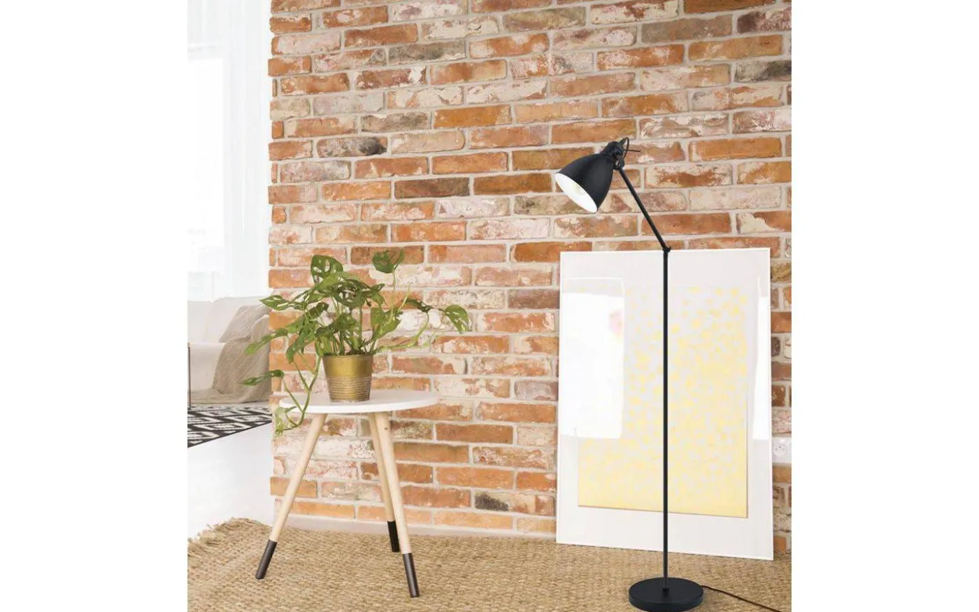 Priddy Golvlampa Svart