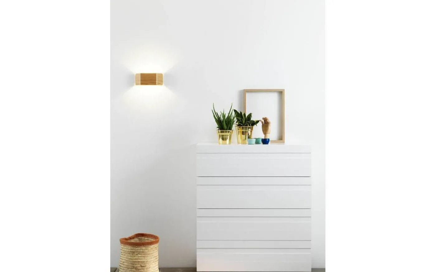 Shade Ek Vägglampa 3000K 9W