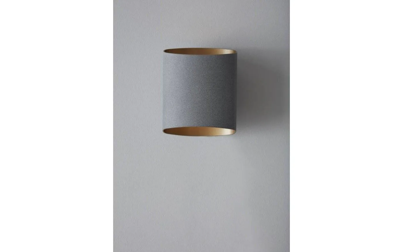 Sinne Vägglampa 17cm LED 8W 3000K Grå/Mässing