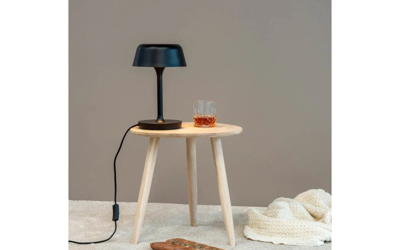 Valencia Bordslampa 30cm Svart