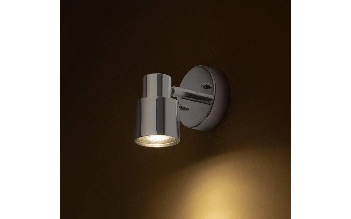 Valto I Vägglampa Krom IP44
